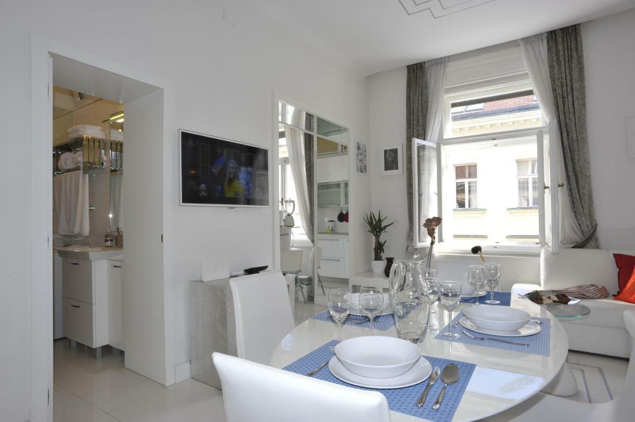 זאגרב Apartment Arum-Lily מראה חיצוני תמונה